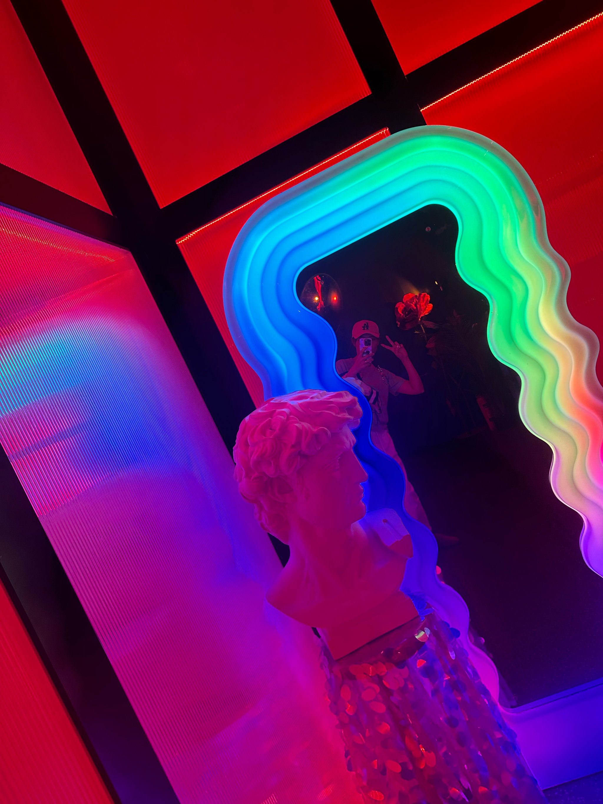 百色商务KTV：欢歌笑语，尽享商务休闲-那坡县ktv预订